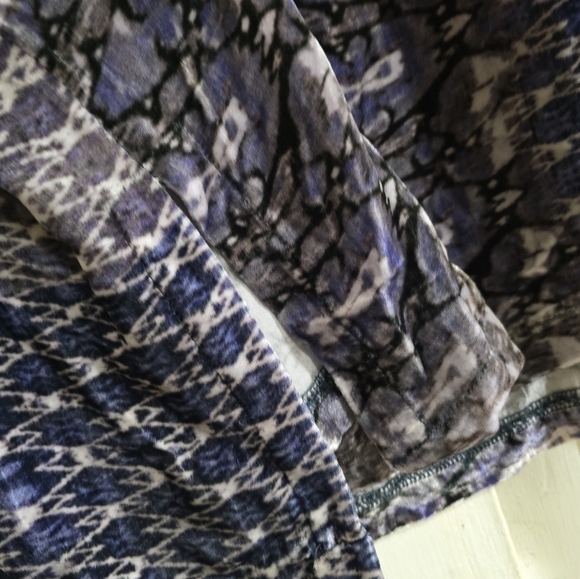 Biya Johnny Was Velvet Abstract Print Top Silk Sleeves Medium Blue Gray Oversize - Picture 6 of 6